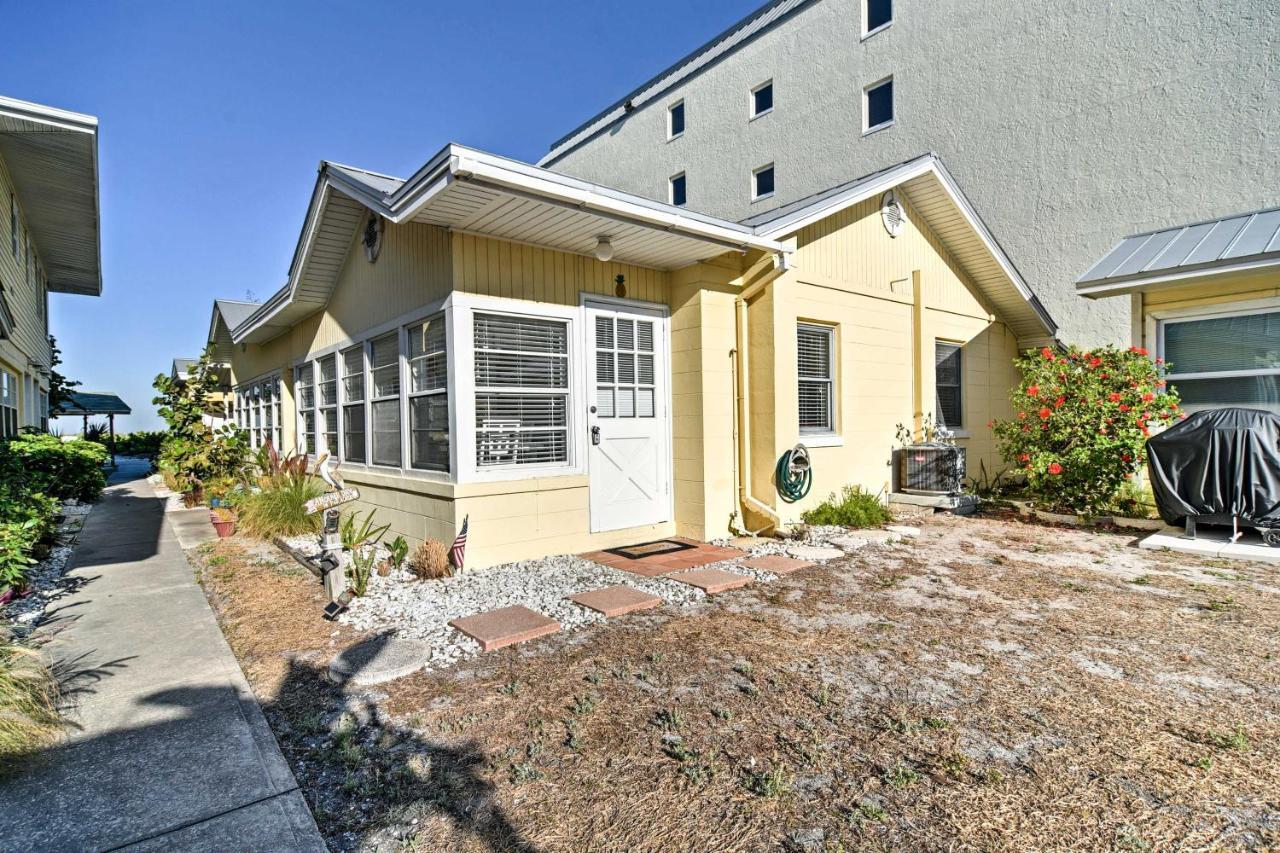 Indian Shores Cottage With Cabana - Steps To Beach! Clearwater Beach Εξωτερικό φωτογραφία